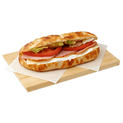 Pinsetta with smoked pork loin, Gouda cheese, mayonnaise, tomato and lollo lettuce.