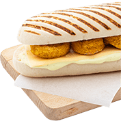 Ψωμάκι Panini με κοτομπουκιές, τυρί edam και Caesars σως